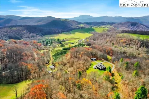 6104 Howards Creek Rd, Boone, NC 28607 photo 8