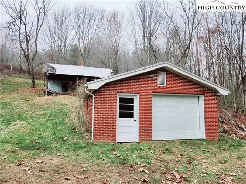 6104 Howards Creek Rd, Boone, NC 28607 photo 26