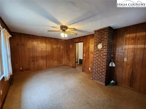 6104 Howards Creek Rd, Boone, NC 28607 photo 37
