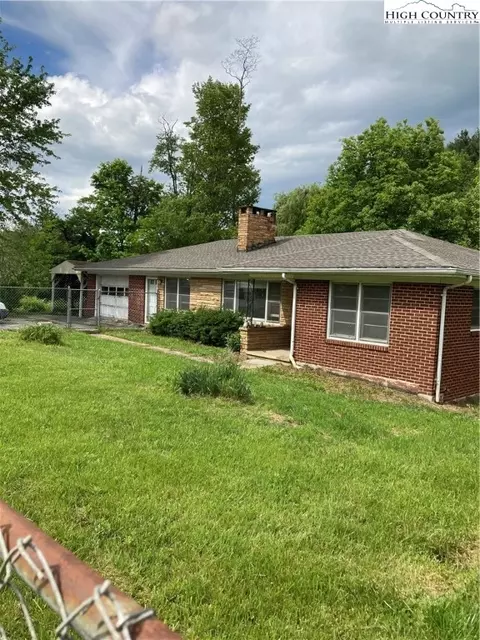 5854 Us Highway 421n Hwy, Vilas, NC 28692