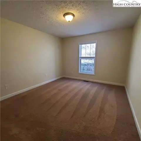 Bedroom - 161 Alexander Dr, Boone, NC 28607 photo 2 of 6