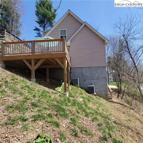 Exterior - 161 Alexander Dr, Boone, NC 28607 photo 8 of 9