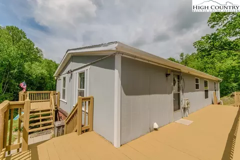 295 Roy E Brown Rd, Vilas, NC 28692 photo 9