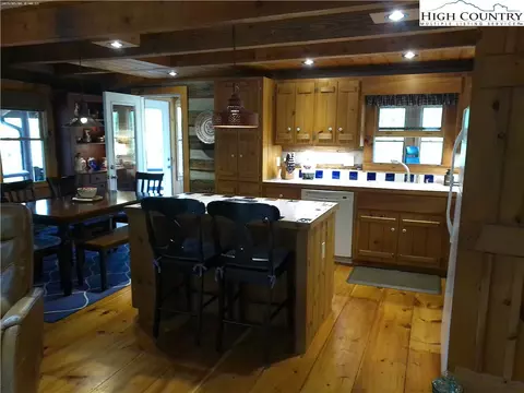 673 Stonebridge Ln, Todd, NC 28684 photo 14