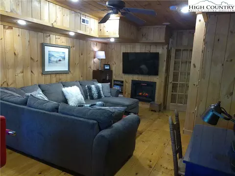 673 Stonebridge Ln, Todd, NC 28684 photo 35