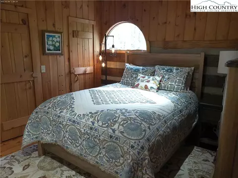 673 Stonebridge Ln, Todd, NC 28684 photo 24