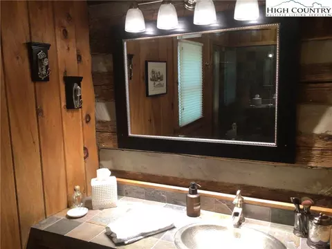 673 Stonebridge Ln, Todd, NC 28684 photo 17