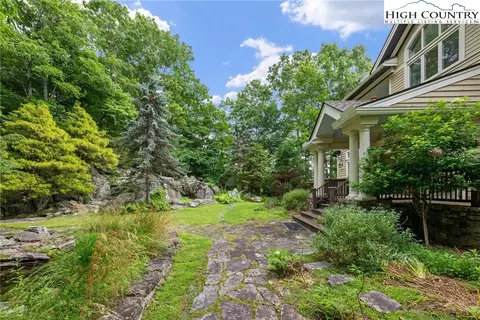 340 Pine Rdg, Boone, NC 28607 photo 2