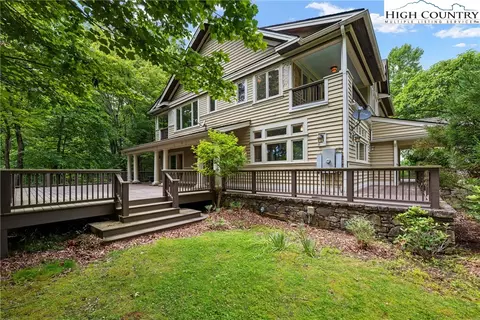 340 Pine Rdg, Boone, NC 28607 photo 4