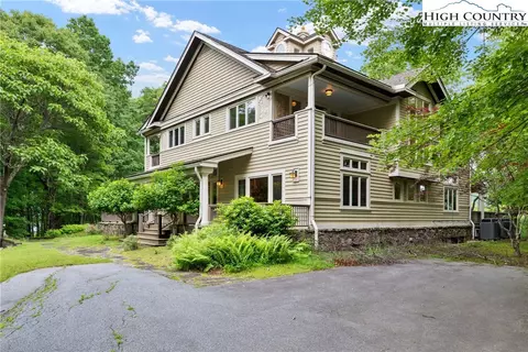 340 Pine Rdg, Boone, NC 28607 photo 9