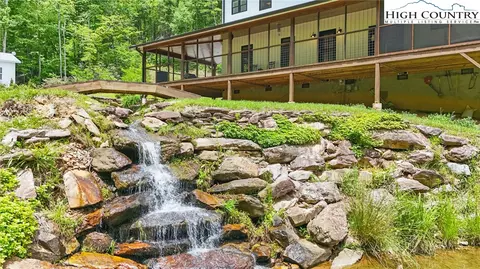 170 Penley Rd, Lenoir, NC 28645