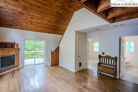 680 Timberlane Dr, Boone, NC 28607 photo 10