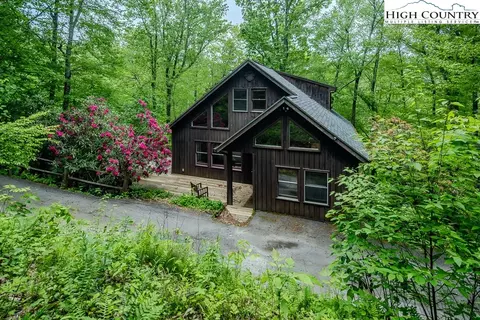 680 Timberlane Dr, Boone, NC 28607 photo 3