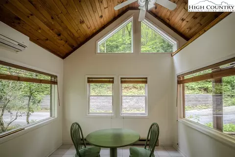 680 Timberlane Dr, Boone, NC 28607 photo 16