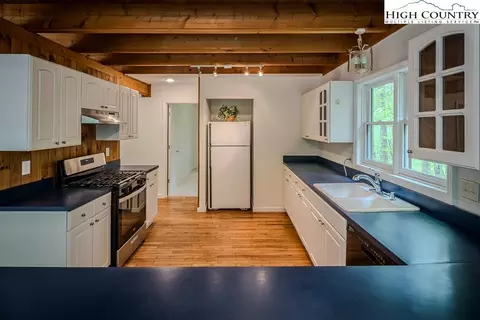 680 Timberlane Dr, Boone, NC 28607 photo 19