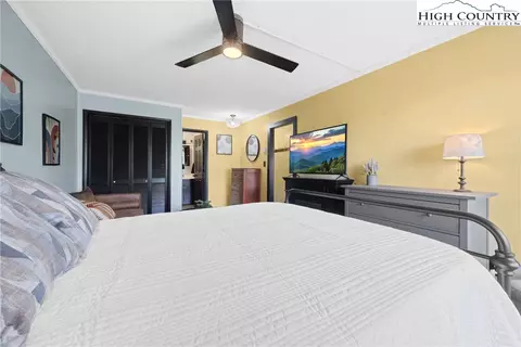 Bedroom - 101 Mid Holiday Ln #E-218, Beech Mountain, NC 28604 photo 3 of 3