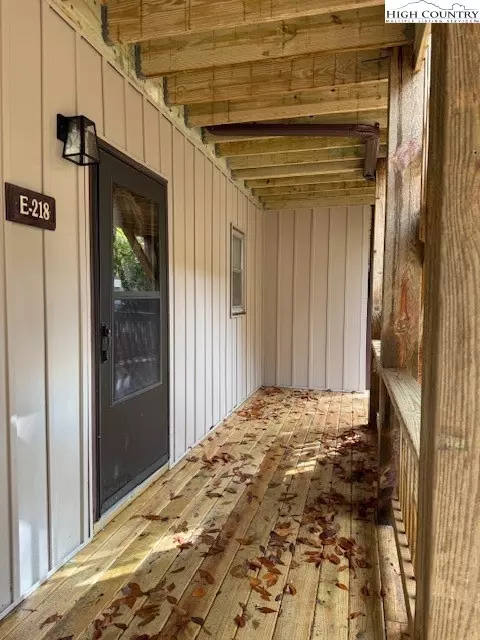 Exterior - 101 Mid Holiday Ln #E-218, Beech Mountain, NC 28604 photo 1 of 8