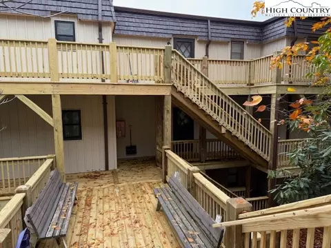 Exterior - 101 Mid Holiday Ln #E-218, Beech Mountain, NC 28604 photo 6 of 8
