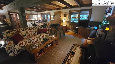 1100 Bodenheimer Dr, Boone, NC 28607 photo 3