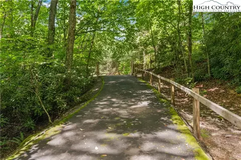1100 Bodenheimer Dr, Boone, NC 28607 photo 46