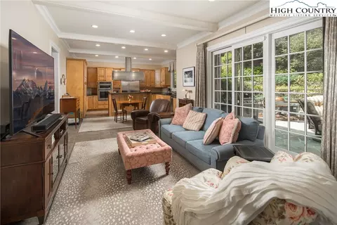 672 Greystone Dr, Boone, NC 28607 photo 9