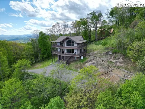 222 W Big Tree Rd, West Jefferson, NC 28694