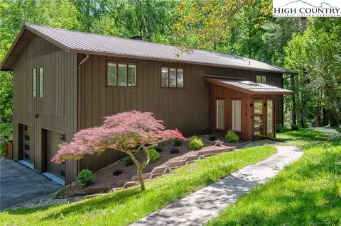219 Hillandale Dr, Boone, NC 28607
