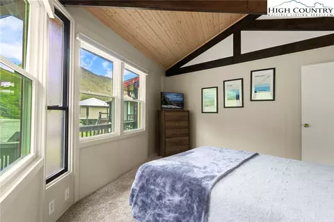 Bedroom - 104 Longview Ct, Seven Devils, NC 28604 photo 1 of 8
