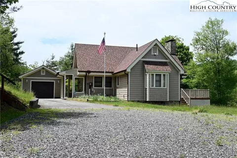 280 Smoky Hollow Rd, Laurel Springs, NC 28644