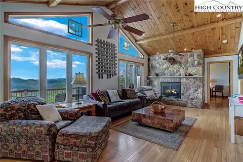 131 Shooting Star Trl, Boone, NC 28607 photo 8