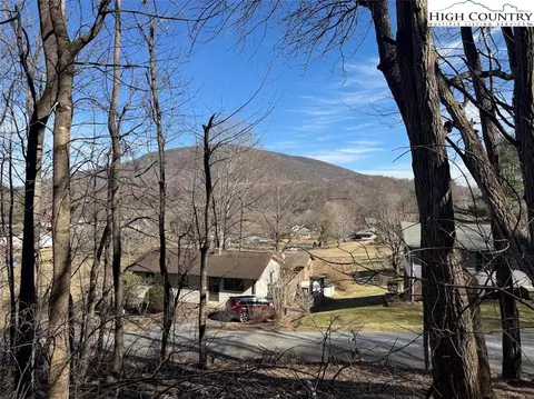 tbd Oak St, West Jefferson, NC 28694