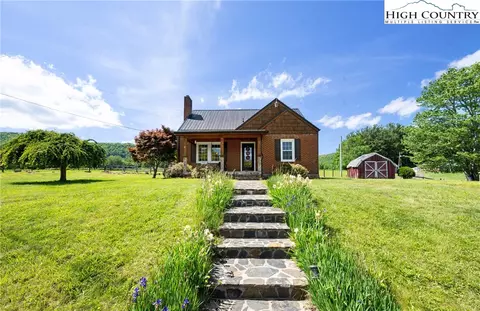 3703 N Us Highway 221, Crumpler, NC 28617