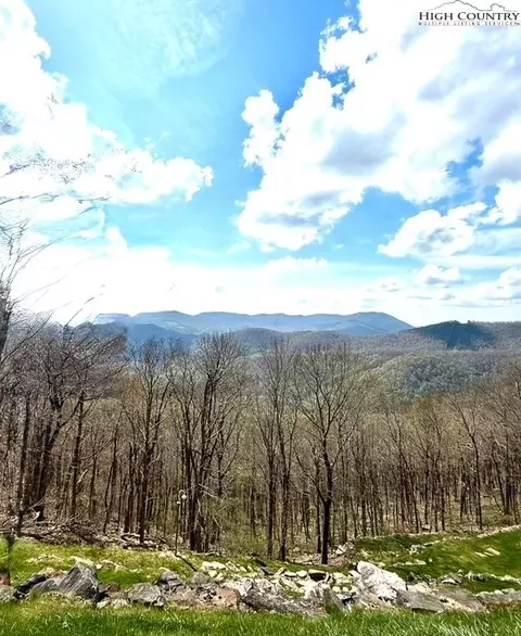 lot38 Crown Spruce Ln, West Jefferson, NC 28694