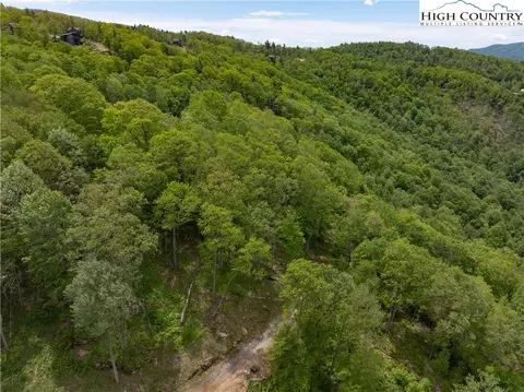 Ec4 Eagle Crest Trail, Elk Park, NC 28604 photo 10