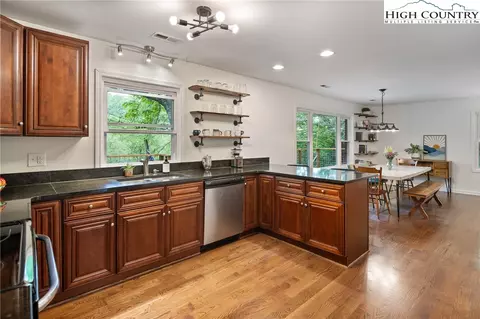 1572 Bamboo Rd, Boone, NC 28607 photo 17