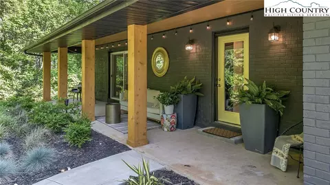 3369 Cox Rd #C, West Jefferson, NC 28694