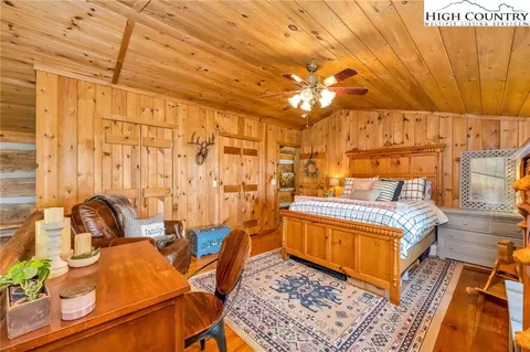 Bedroom - 289 Summit Dr, Todd, NC 28684 photo 6 of 9