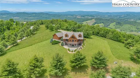 126 Majestic View Cir, Sparta, NC 28675