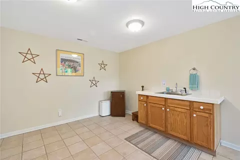 251 Skiview Rd, Seven Devils, NC 28604 photo 40