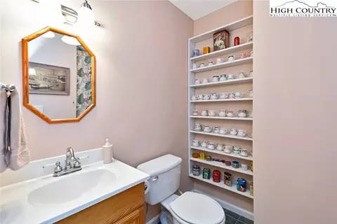 251 Skiview Rd, Seven Devils, NC 28604 photo 19