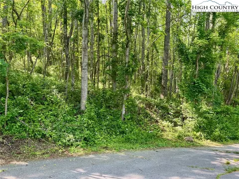 tbd Valley Stran Dr, Boone, NC 28607