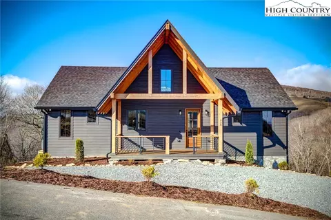 438 Sky Rock Trl, Banner Elk, NC 28604