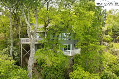 584 Green Hill Woods, Blowing Rock, NC 28605