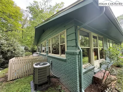 194 Abbey Rd, Boone, NC 28607 photo 6