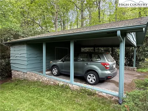 194 Abbey Rd, Boone, NC 28607 photo 9