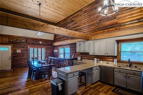 200 Riverview Rd, Boone, NC 28607 photo 28