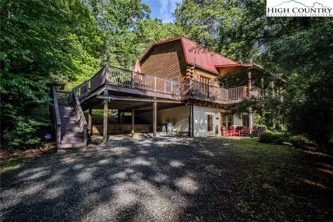 200 Riverview Rd, Boone, NC 28607
