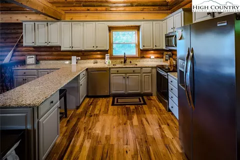 200 Riverview Rd, Boone, NC 28607 photo 27