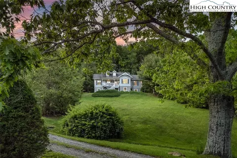 8326 Nc Highway 194, Banner Elk, NC 28604