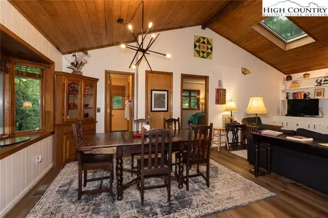 205 Birch Ln, Deep Gap, NC 28618 photo 12